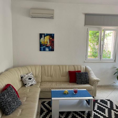 Old Town Center Apartments Supetar Luaran gambar
